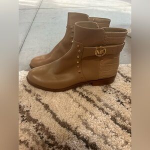 Michael Kors booties!